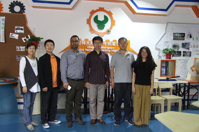 科学组_副本.jpg 科学组_副本.jpg
