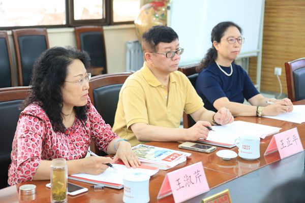 2019-09-05”全国师德实践与创新基地“建设情况总结交流会+(5) - 副本_meitu_2_副本.jpg