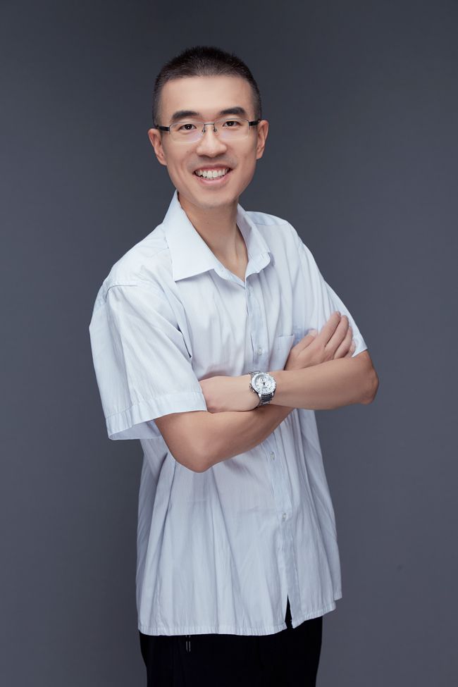 赵明哲_副本.jpg