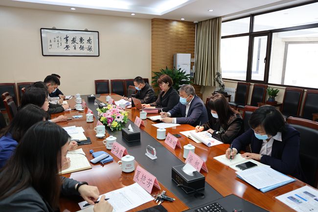 2022-04-13教工委、教委领导调研（王方书记带对指导毕业年级）+(14)_副本.jpg